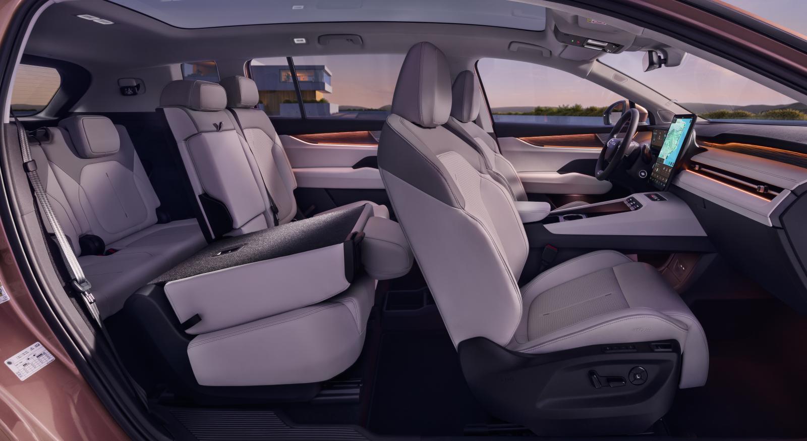 Škoda Peaq seitsmekohaline salong